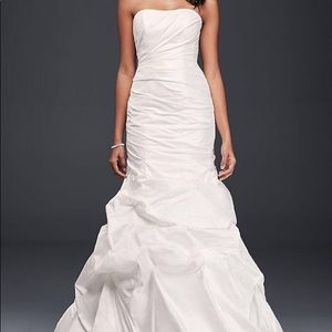 Brand New wedding dress